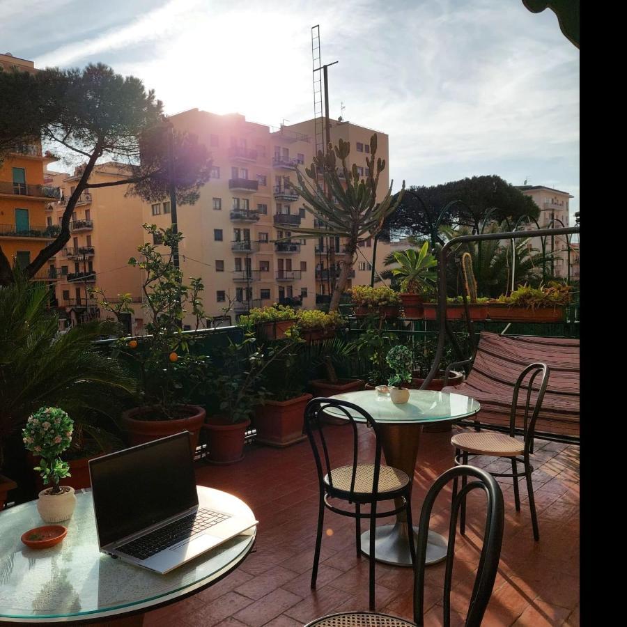 Domus Cesare Lejlighed Napoli Eksteriør billede