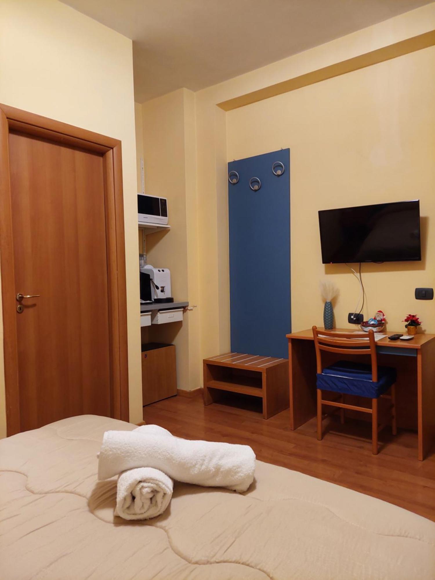 Domus Cesare Lejlighed Napoli Værelse billede